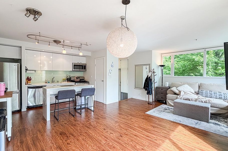 390 E 11TH AVE, Vancouver BC V5T 4V9 Vancouver, BC - 10