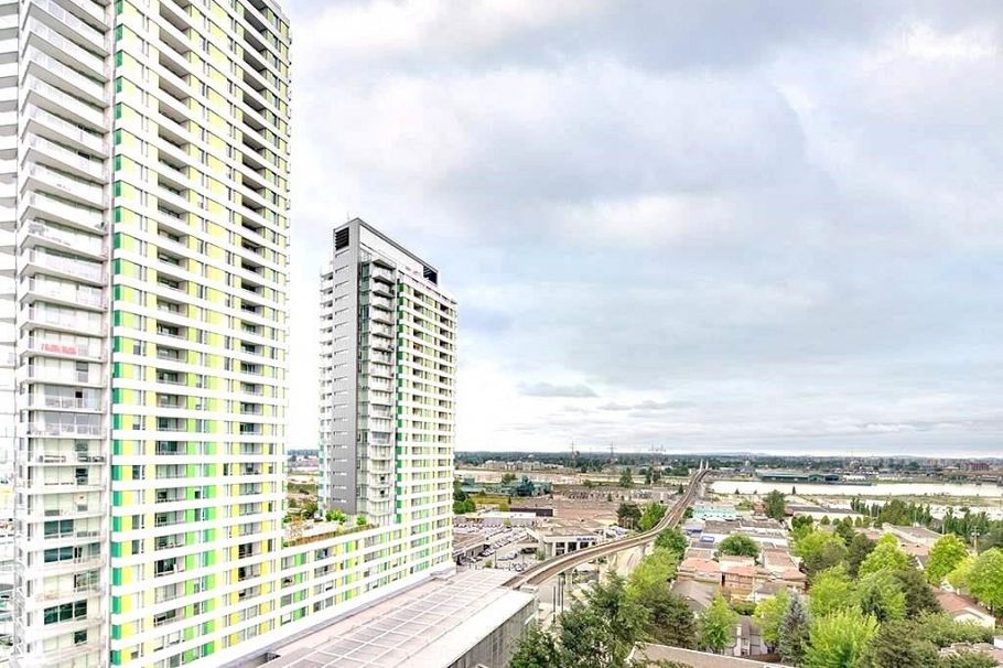 2206 488 SW Marine Drive Vancouver, BC - 1