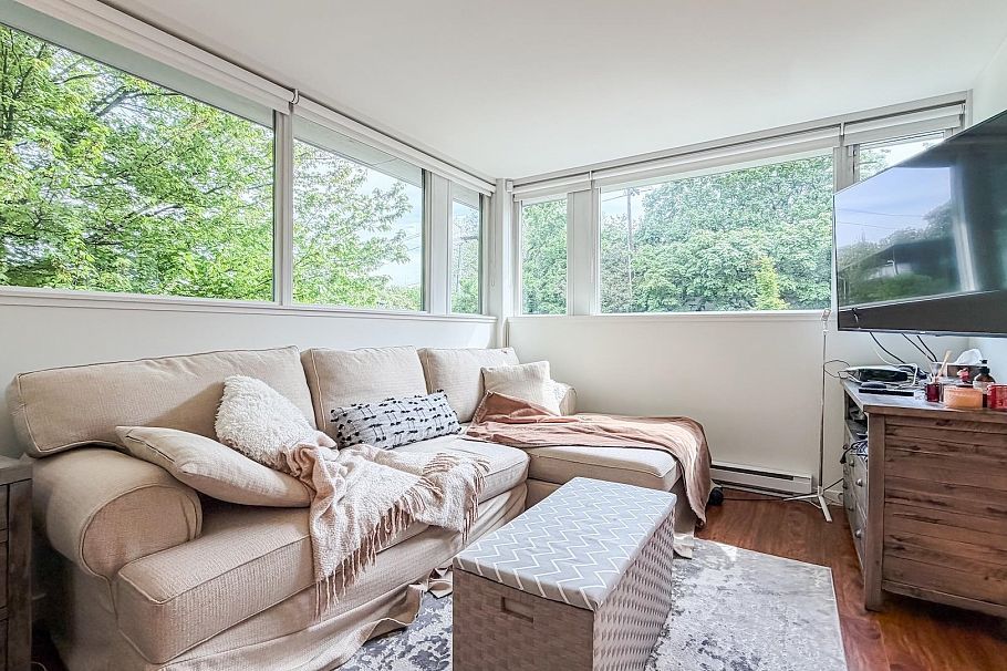 390 E 11TH AVE, Vancouver BC V5T 4V9 Vancouver, BC - 4