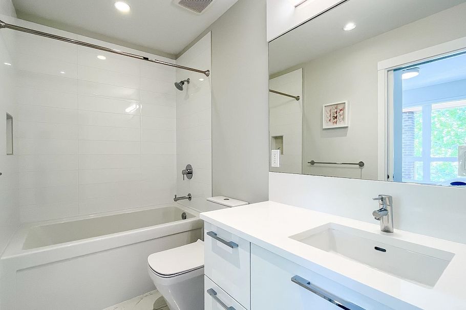 208 4080 Yukon Street Vancouver, BC - 23