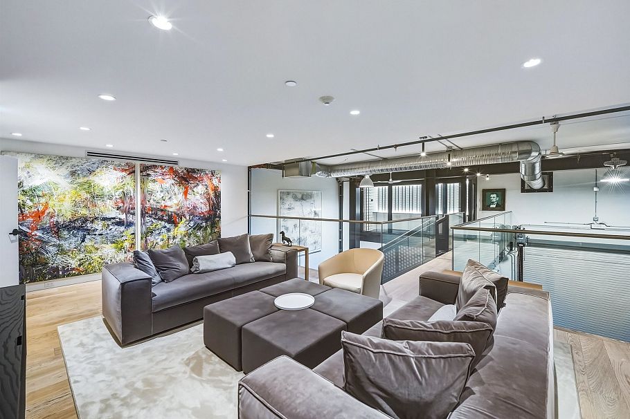3870 Commercial Street Vancouver, BC - 8