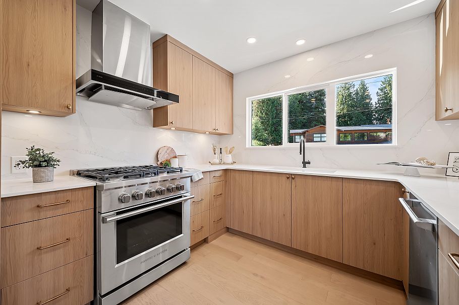 3975 Highland Boulevard North Vancouver, BC - 6
