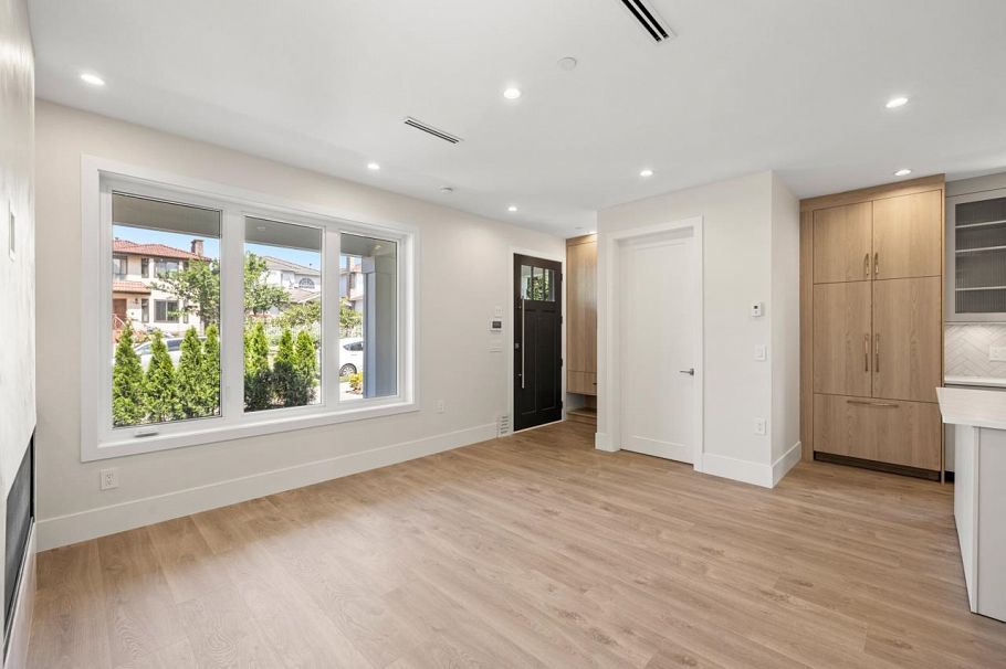 1 2528 Turner Street Vancouver, BC - 9