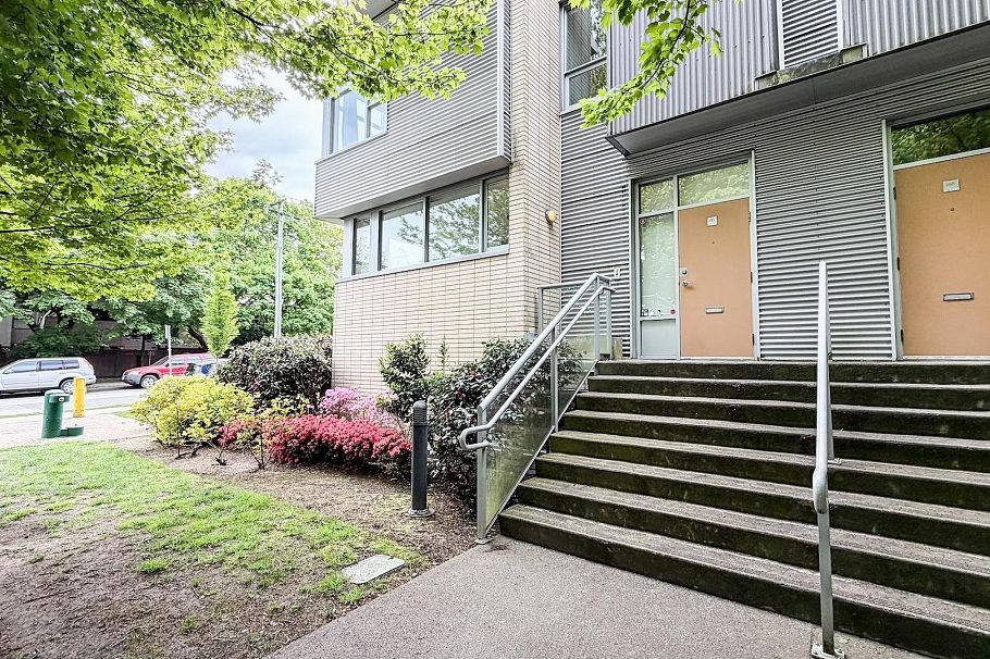 390 E 11TH AVE, Vancouver BC V5T 4V9 Vancouver, BC - 3