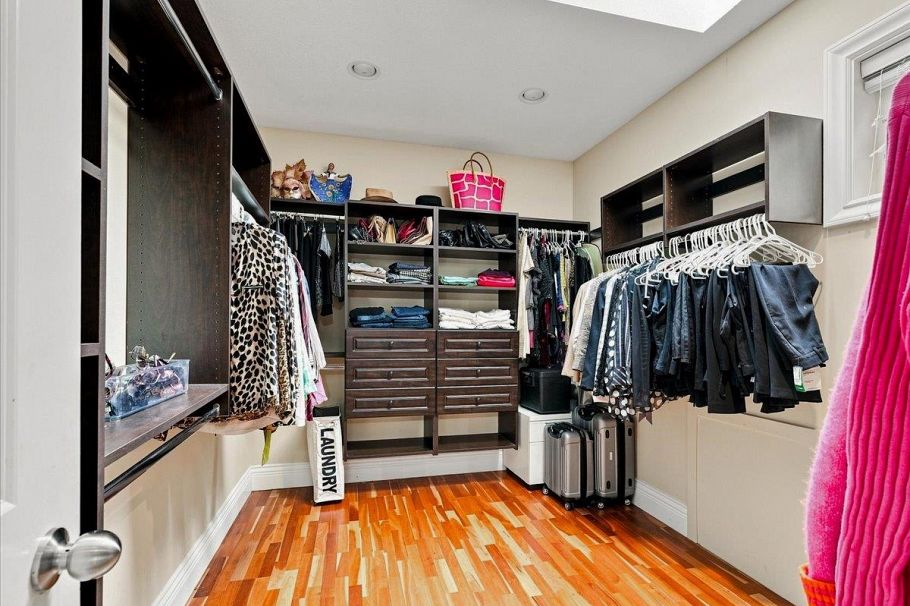 1417 Woods Drive North Vancouver, BC - 25