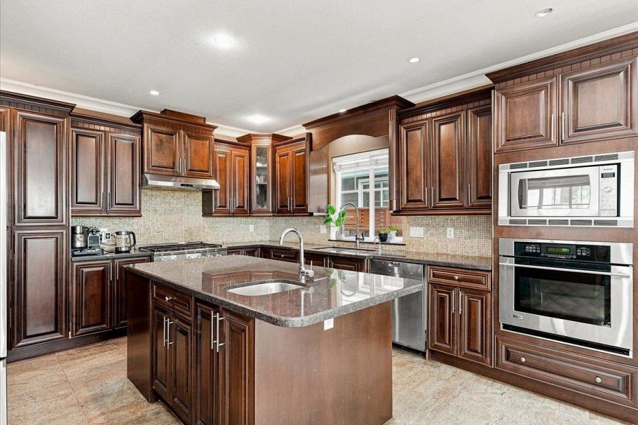1417 Woods Drive North Vancouver, BC - 8