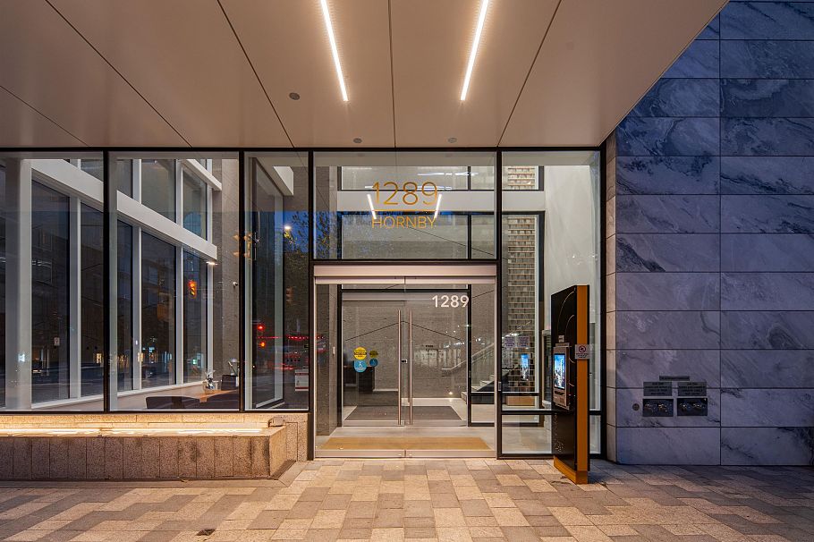 2710 1289 Hornby Street Vancouver, BC - 38