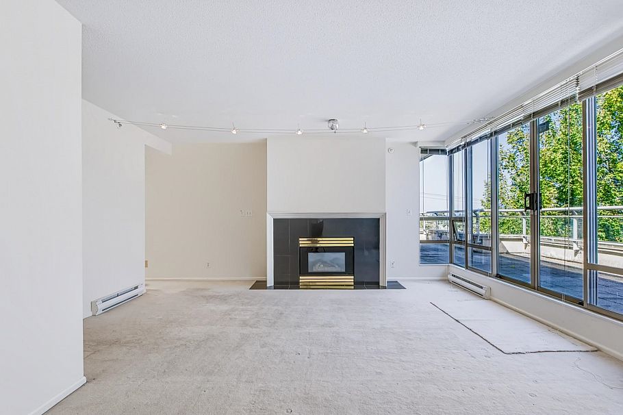 PH1 2438 Heather Street Vancouver, BC - 5