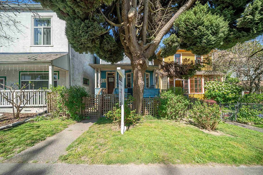 655 E Pender Street Vancouver, BC - 2