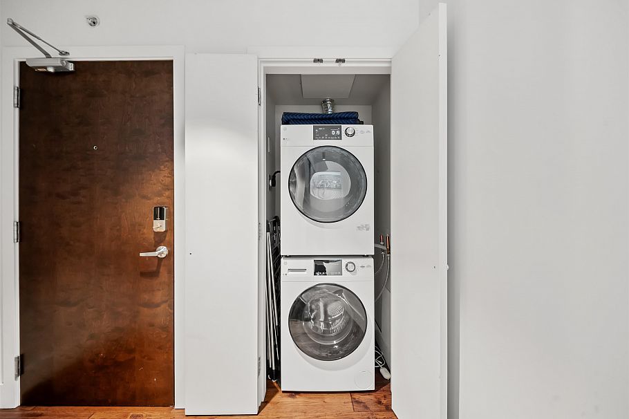 502 688 Abbott Street Vancouver, BC - 18