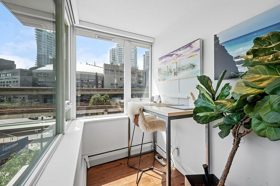 502 688 Abbott Street Vancouver, BC - 5