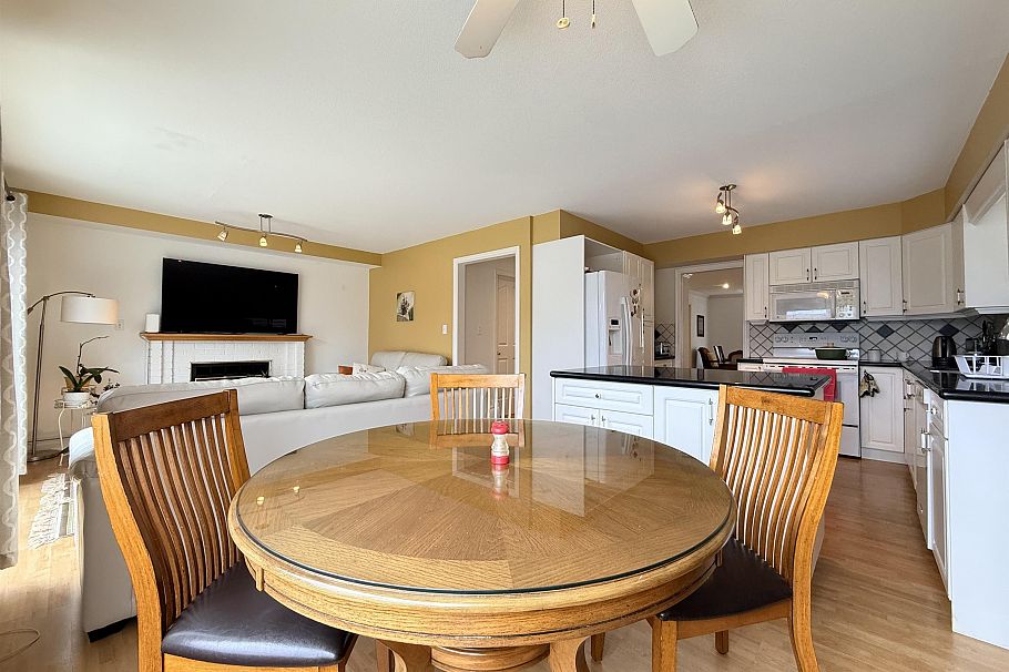 Main House 335 W 27TH STREET, North Vancouver BC V7N 2H5 North Vancouver, BC - 12