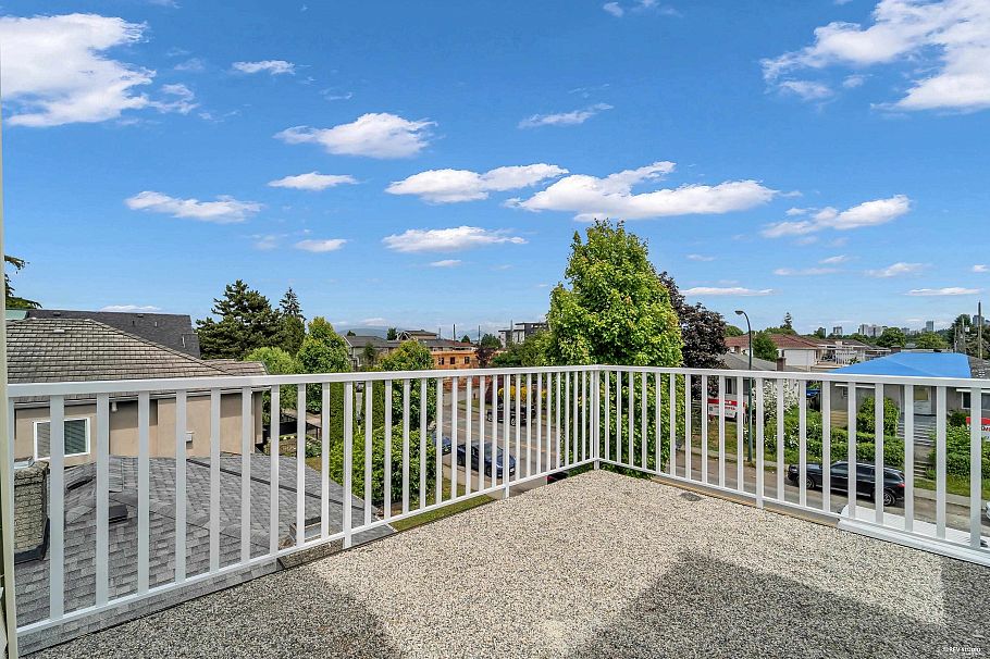 1 5779 Clarendon Street Vancouver, BC - 25