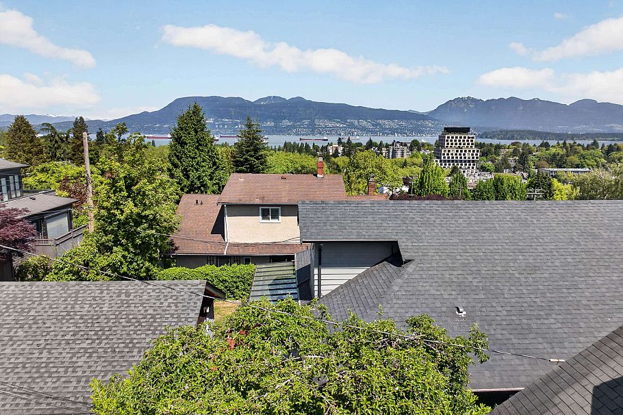 2849 Highbury Street Vancouver, BC - 6