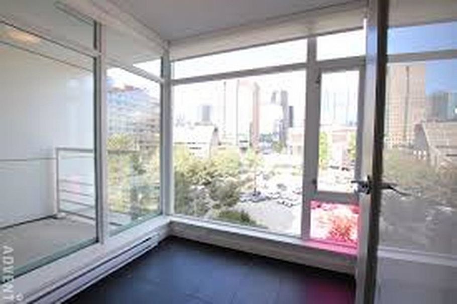 810 161 W Georgia Street Vancouver, BC - 6