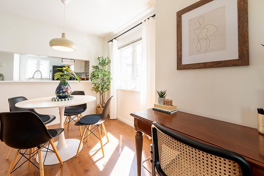 209 643 W 7th Avenue Vancouver, BC - 2