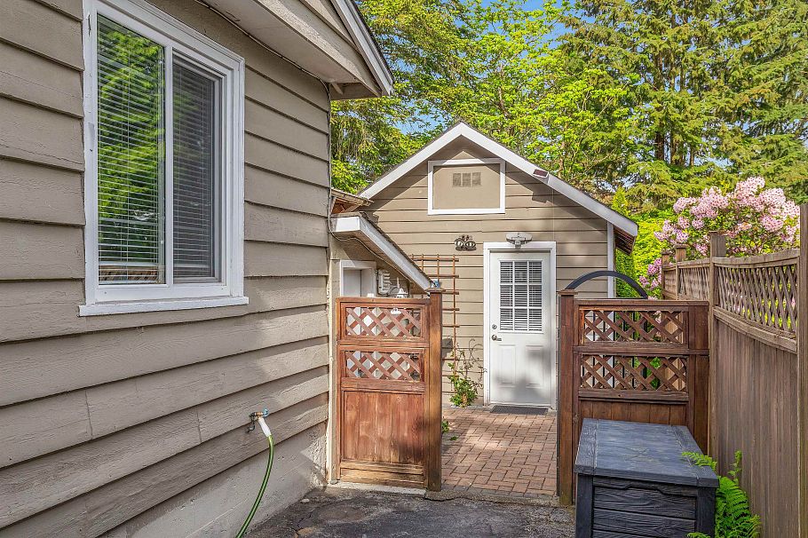 2306 William Avenue North Vancouver, BC - 13