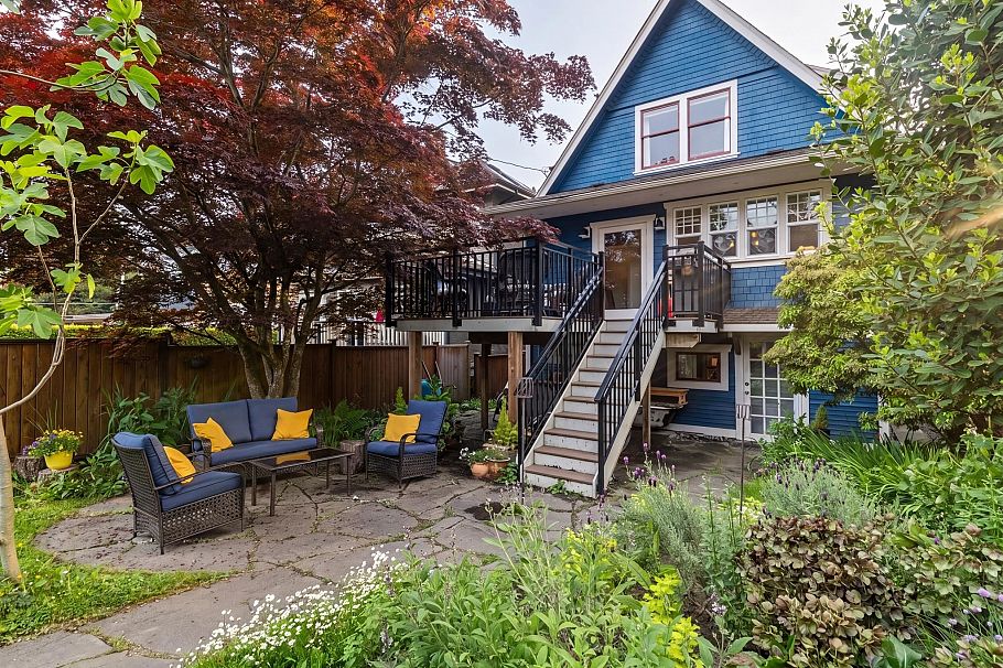 1544 E 13th Avenue Vancouver, BC - 32
