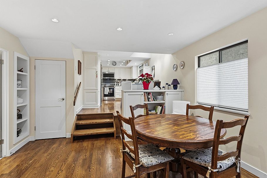 5639 White Pine Lane North Vancouver, BC - 13