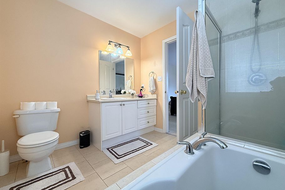 Main House 335 W 27TH STREET, North Vancouver BC V7N 2H5 North Vancouver, BC - 21
