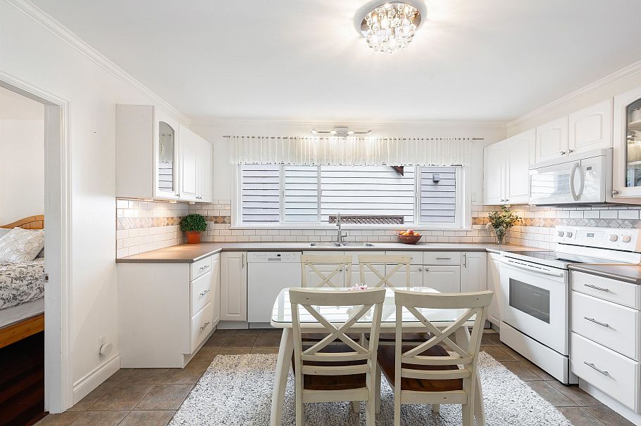 2306 William Avenue North Vancouver, BC - 7