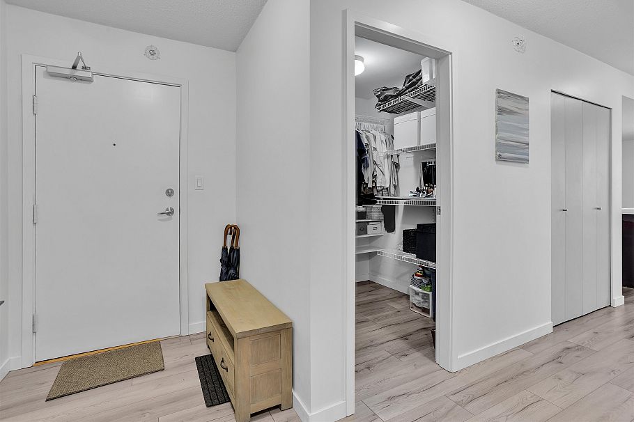 502 233 Robson Street Vancouver, BC - 14
