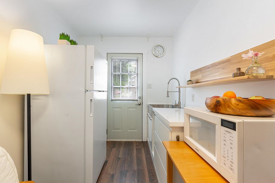 2306 William Avenue North Vancouver, BC - 14