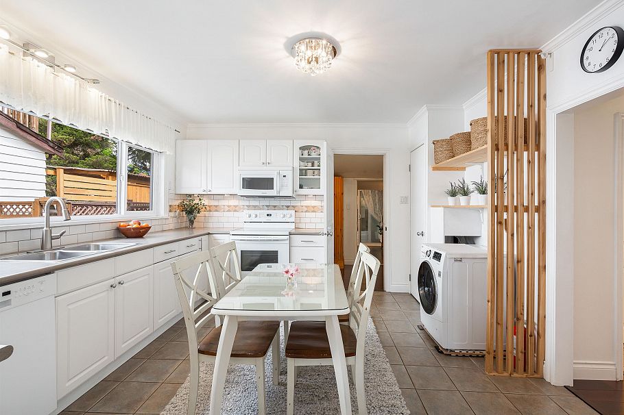 2306 William Avenue North Vancouver, BC - 9