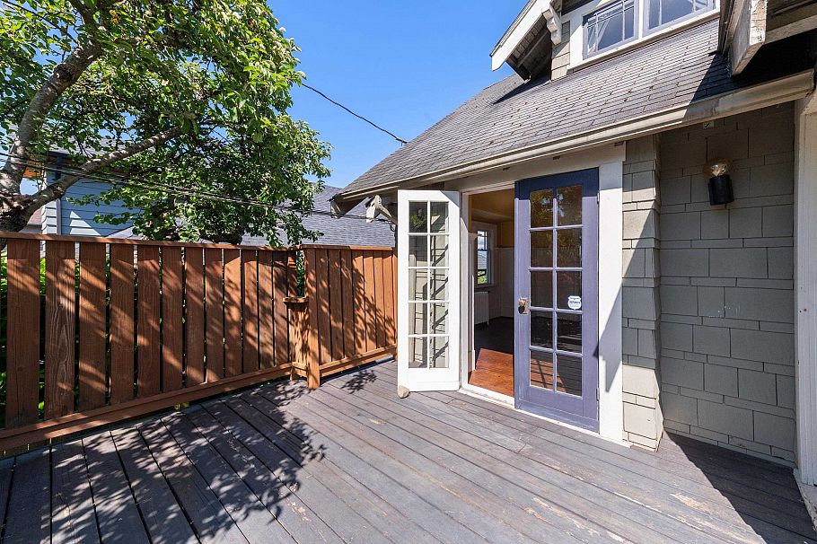 2849 Highbury Street Vancouver, BC - 18