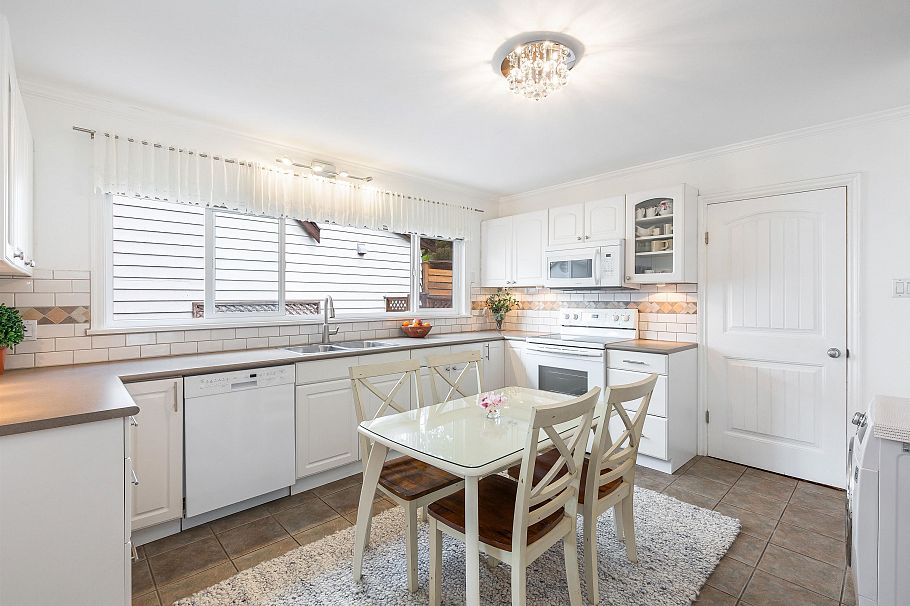2306 William Avenue North Vancouver, BC - 8