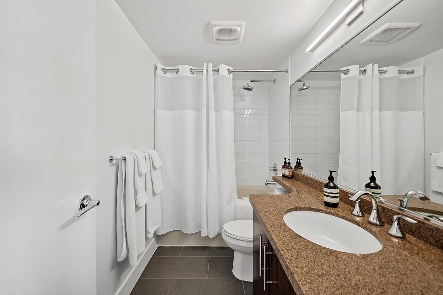 502 688 Abbott Street Vancouver, BC - 15