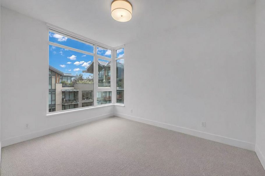 405 2785 Library Lane North Vancouver, BC - 8