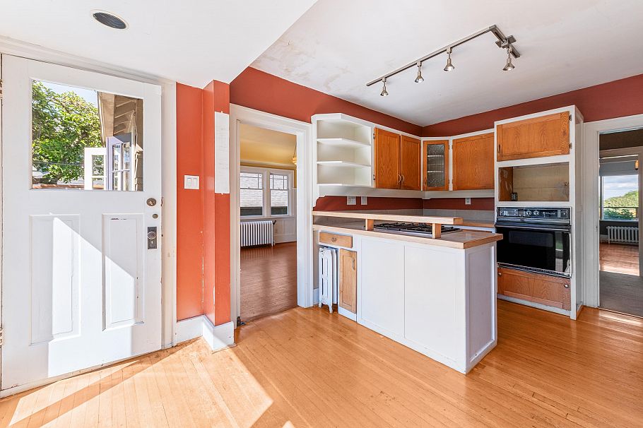 2849 Highbury Street Vancouver, BC - 15