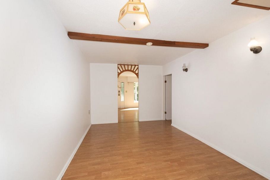 1777 E 4th Avenue Vancouver, BC - 5