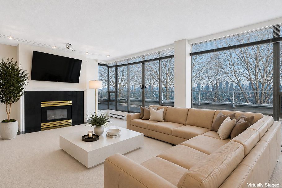PH1 2438 Heather Street Vancouver, BC - 1