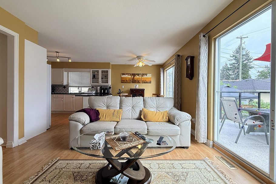 Main House 335 W 27TH STREET, North Vancouver BC V7N 2H5 North Vancouver, BC - 10