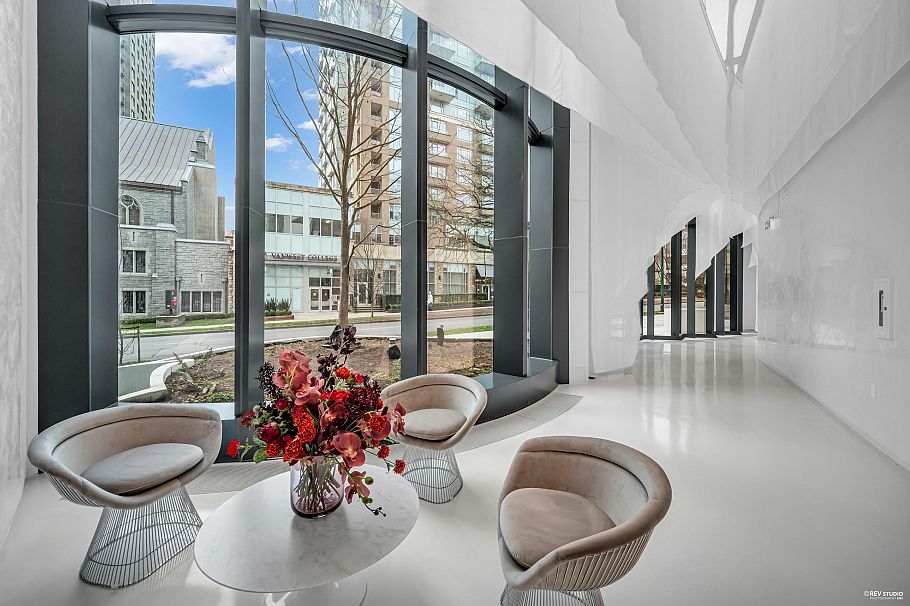 1033 Nelson Street Vancouver, BC - 37