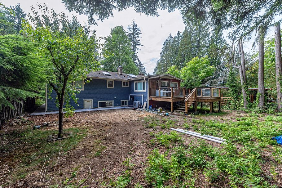 1130 Handsworth Road North Vancouver, BC - 24