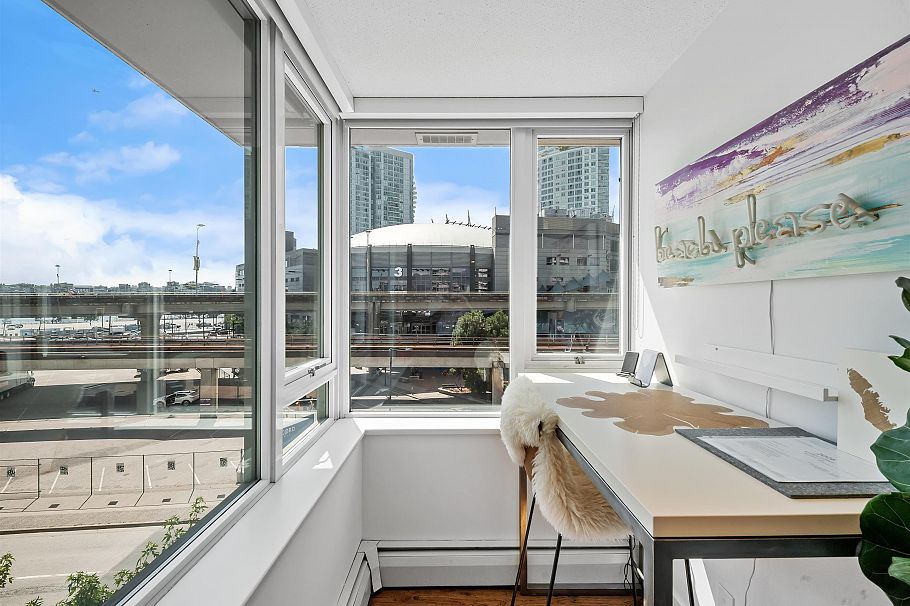 502 688 Abbott Street Vancouver, BC - 9