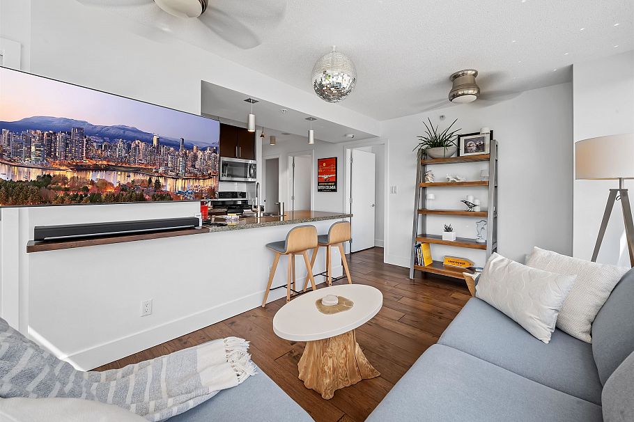 502 688 Abbott Street Vancouver, BC - 6