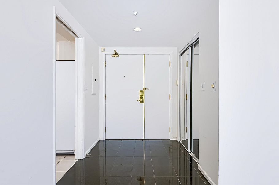 PH1 2438 Heather Street Vancouver, BC - 29