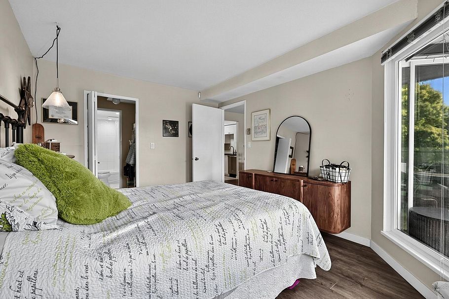 205 1251 W 71st Avenue Vancouver, BC - 13