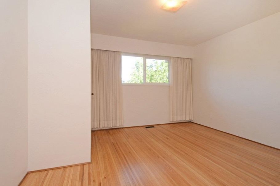 2941 W 42nd Avenue Vancouver, BC - 11
