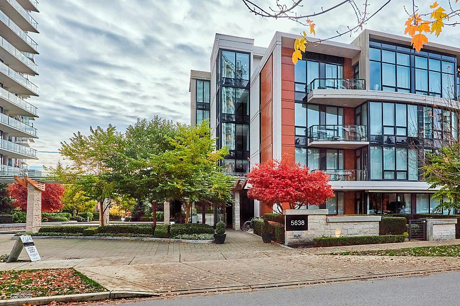 203 5638 Birney Avenue Vancouver, BC - 1