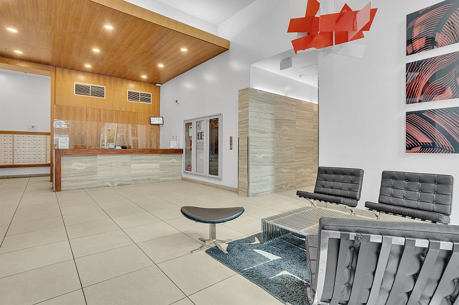 502 233 Robson Street Vancouver, BC - 17