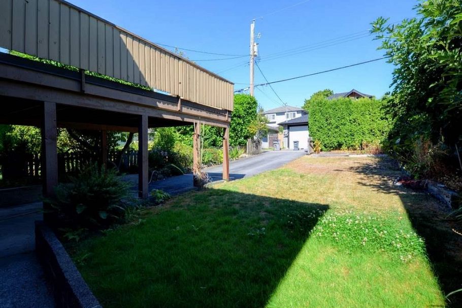 2941 W 42nd Avenue Vancouver, BC - 4