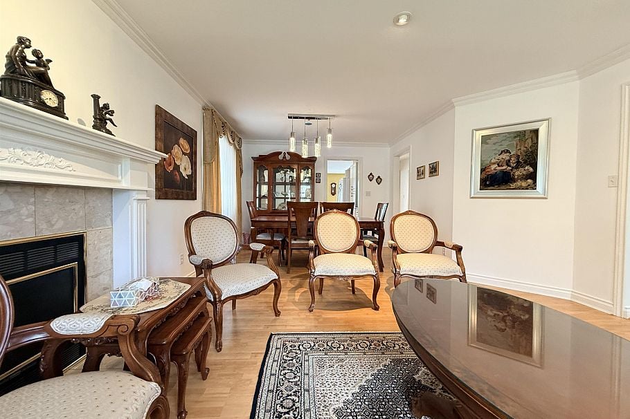 Main House 335 W 27TH STREET, North Vancouver BC V7N 2H5 North Vancouver, BC - 3