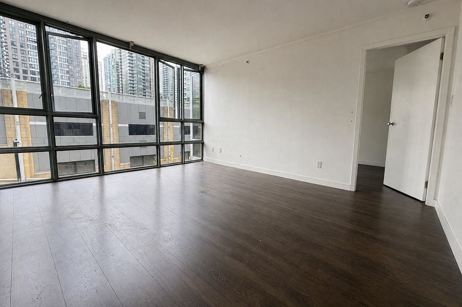 505 930 Cambie Street Vancouver, BC - 1