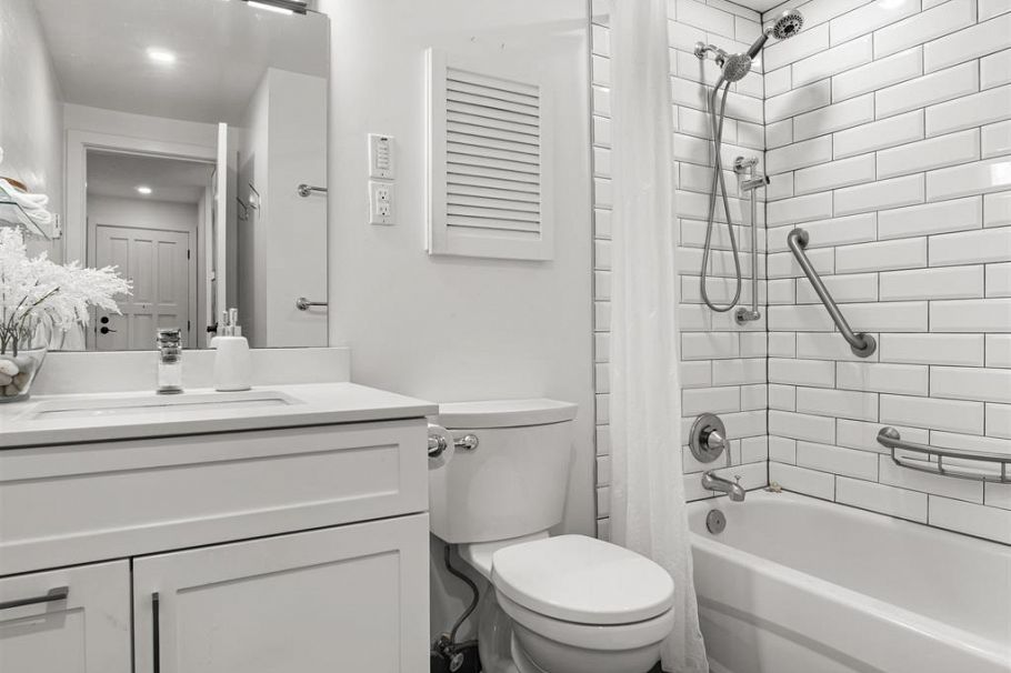 1253 PLATEAU DRIVE, North Vancouver BC V7P 2J3 North Vancouver, BC - 12