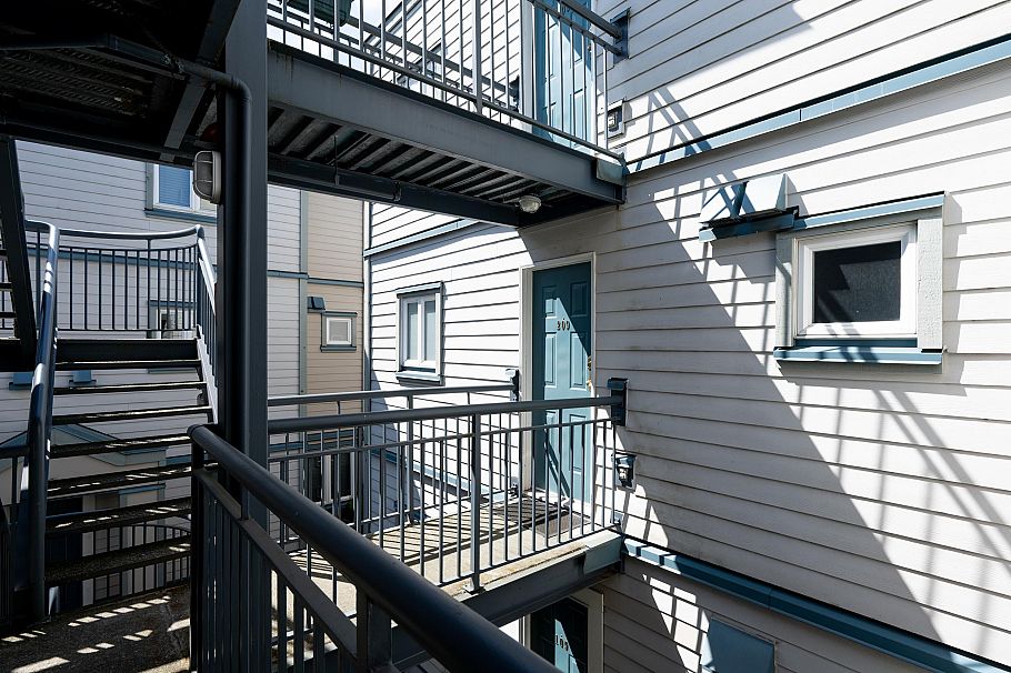 209 643 W 7th Avenue Vancouver, BC - 31